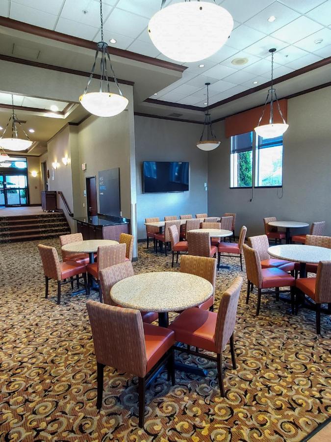 Holiday Inn Express Hotel & Suites Portland-Northwest Downtown By Ihg Εξωτερικό φωτογραφία